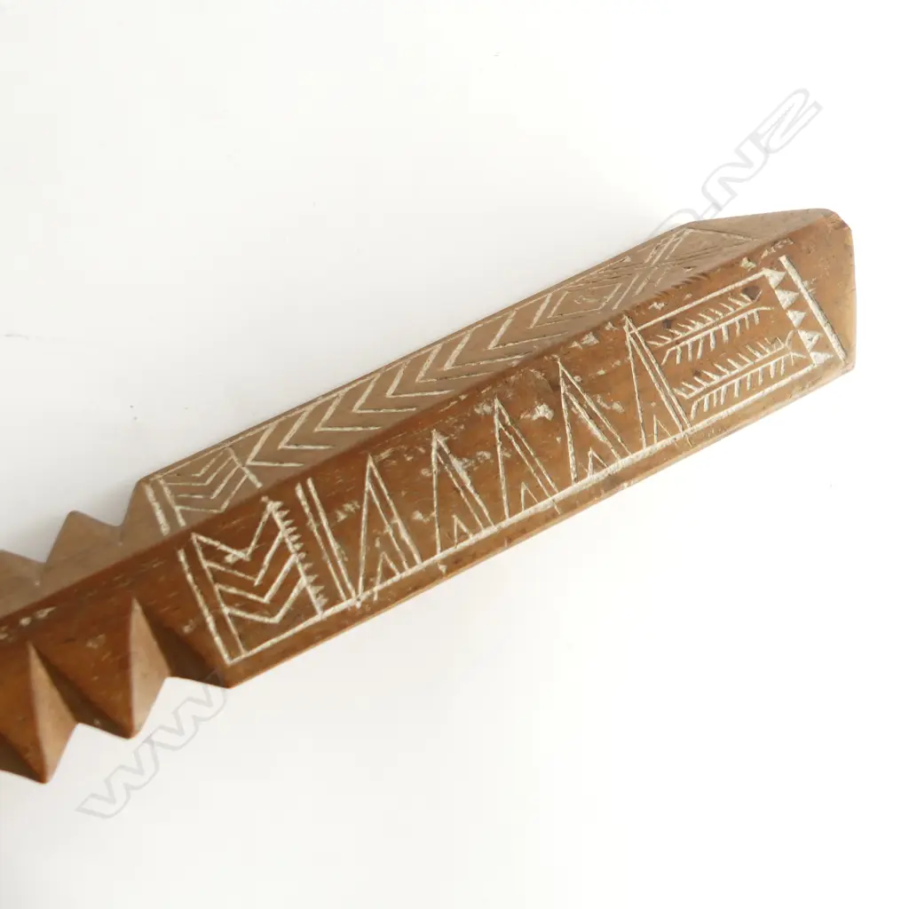 SAMOA 1920'S CARVED WOOD SAW TOOTH CLUB (fa’alaufa’i) L.700mm Image 1++